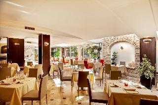 Continental Hotel